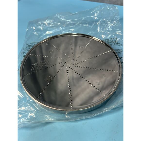 WARING WFP113 FOOD PROCESSOR FINE GRATING DISC 5/64 NEW WITHOUT BOX - Picture 1 of 2
